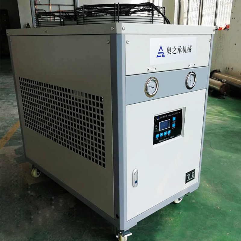 水溶液的結(jié)晶體對(duì)冷水機(jī)的危害，冷水機(jī)安裝電子器件驅(qū)動(dòng)器的功效